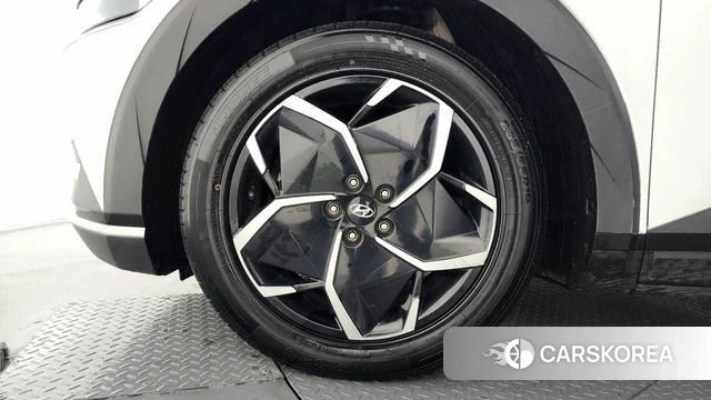 Hyundai Ionic 5 id 3806950 из Кореи 14