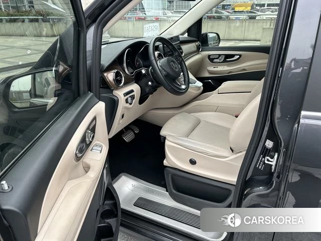Mercedes-Benz V-class id 4290189 из Китая 7