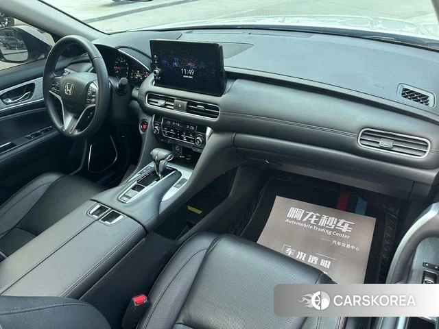 Honda Crown Road id 4353575 из Китая 16