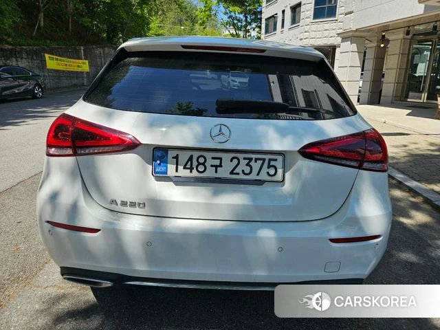 Mercedes-Benz A-Class W177 2021 Белый из Кореи, фото 4