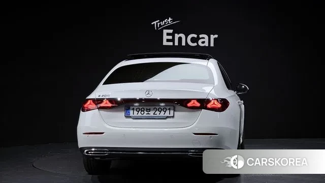 Mercedes-Benz E-Class W214 id 3388224 из Кореи 14