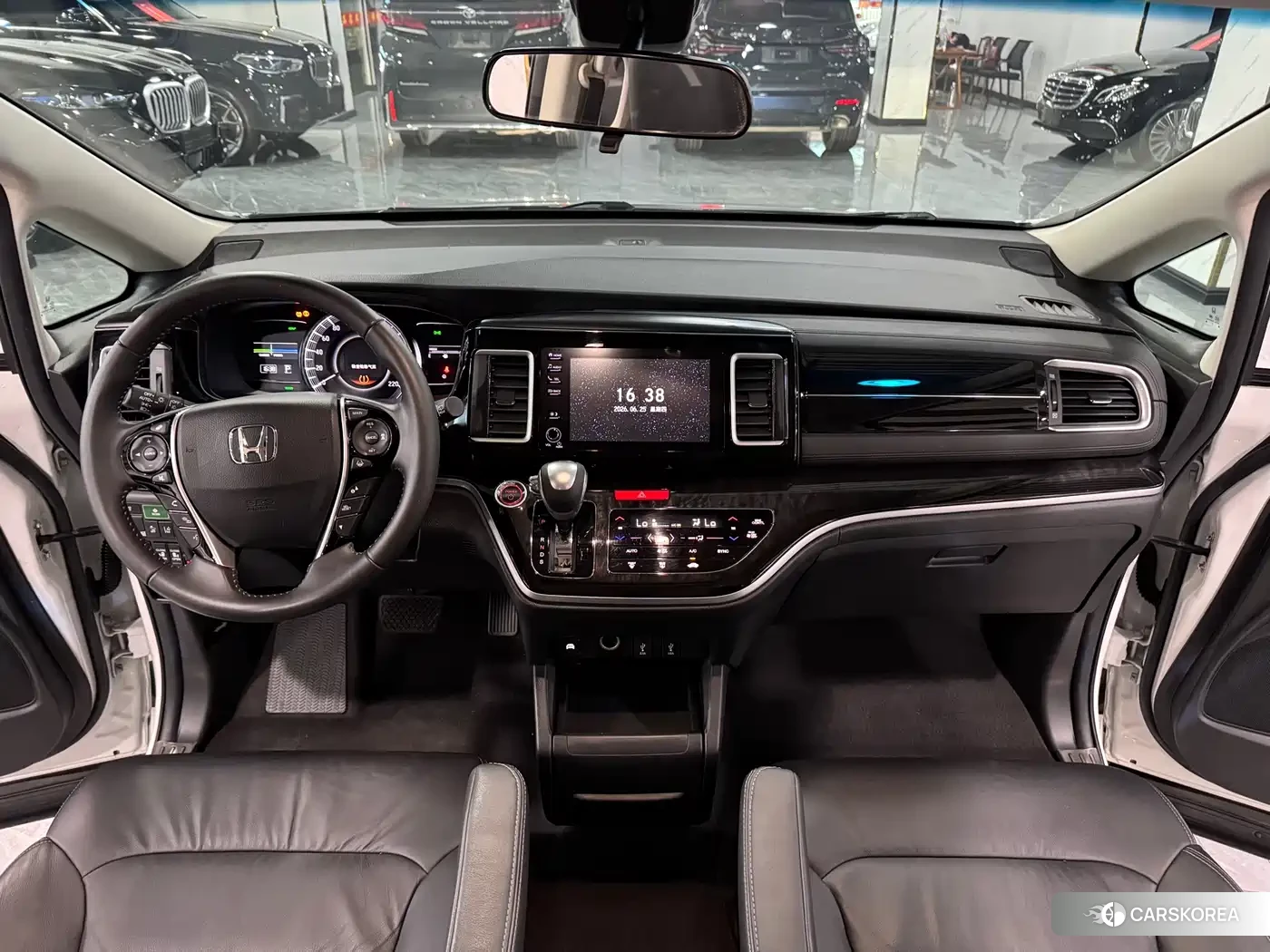 Honda Elysion 2021 Белый из Китая, фото 6