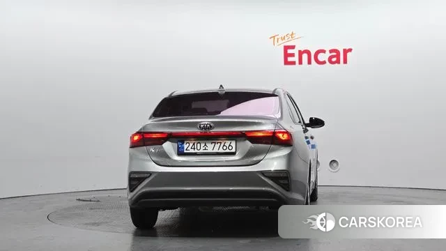 Kia Come New K3 id 3573627 из Кореи 14