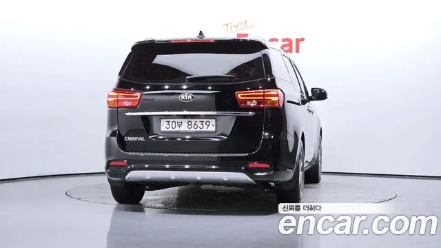 Kia The New Carnival id 2928191 из Кореи 14