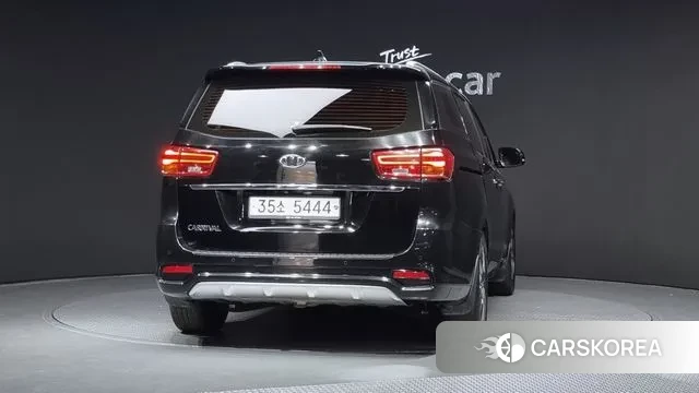 Kia The New Carnival id 3357336 из Кореи 14