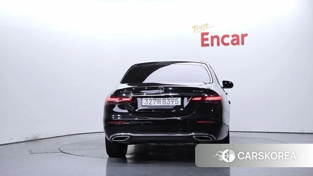 Mercedes-Benz E-Class W213 id 4608957 из Кореи 26