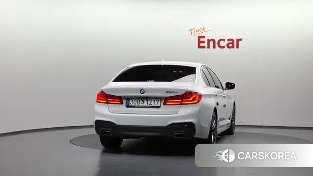 BMW 5 Series (G30) id 3024175 из Кореи 14