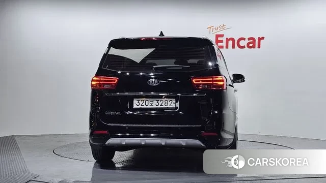 Kia The New Carnival id 3380604 из Кореи 14