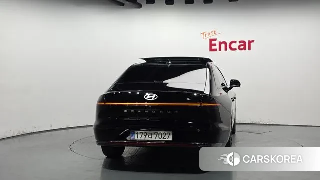 Hyundai Grandeur (GN7) id 3472238 из Кореи 14