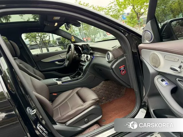 Mercedes-Benz GLC 2021 Черный из Китая, фото 5