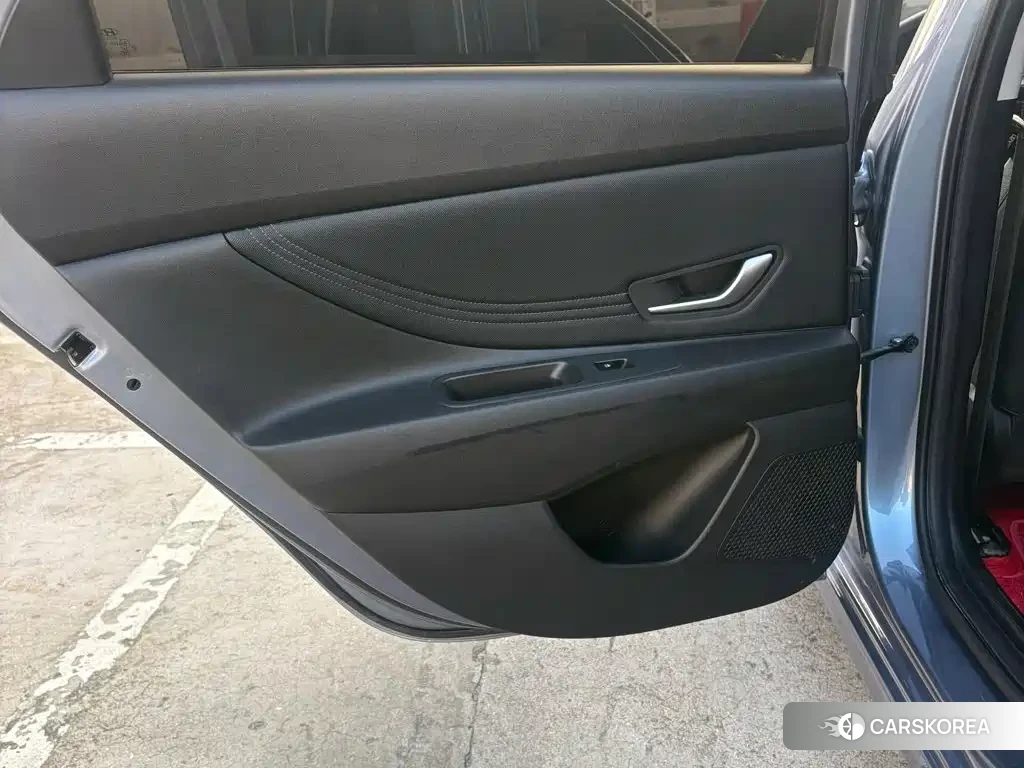 Hyundai Elantra id 4679489 из Китая 14