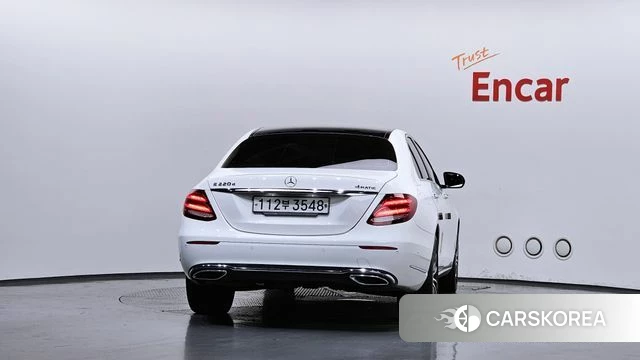 Mercedes-Benz E-Class W213 id 4430025 из Кореи 26