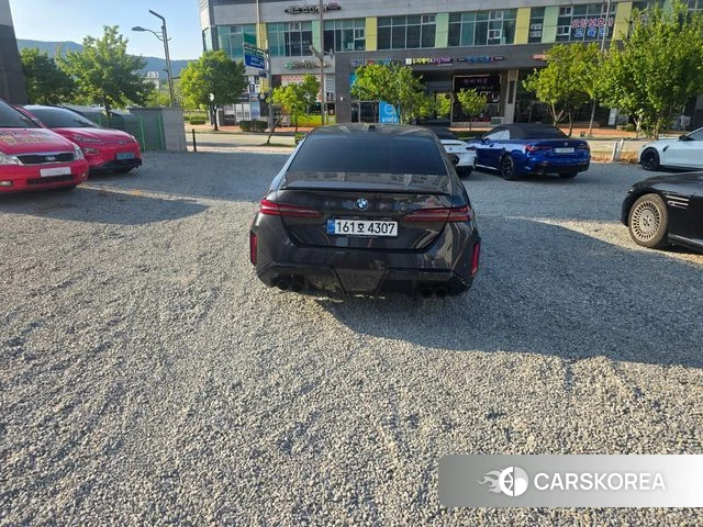 BMW M5 (G90) 2026 Серый из Кореи, фото 5