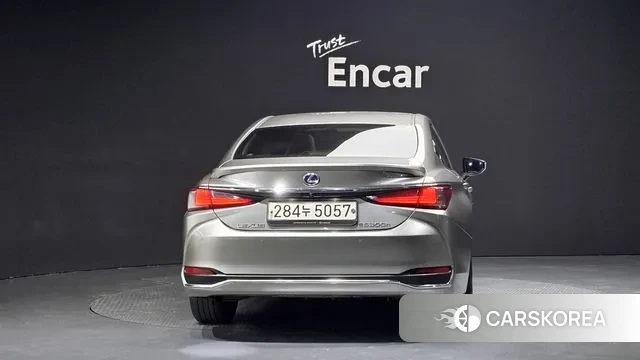 Lexus ES300h 7th generation id 3484489 из Кореи 14