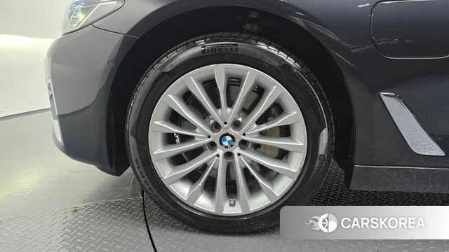 BMW 5 Series (G30) id 4666927 из Кореи 26