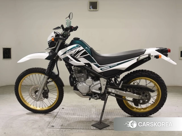 Проданный Yamaha SEROW 250 2016 из Японии