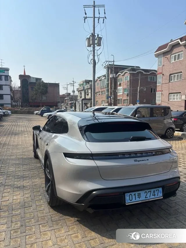 Porsche Taycan id 3776189 из Кореи 10