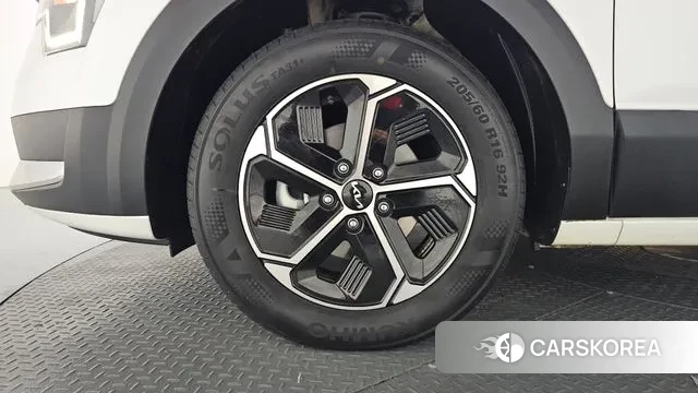 Kia Di Ol Nu Niro id 3463018 из Кореи 14