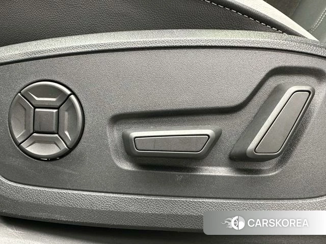 Audi Q3 Sportback id 4313470 из Китая 13