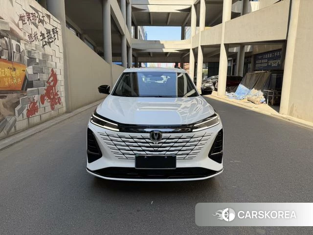 Chang'an CS75 PLUS 2024 Белый из Китая, фото 4