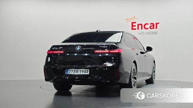 BMW 7 Series (G70) id 4354034 из Кореи 27