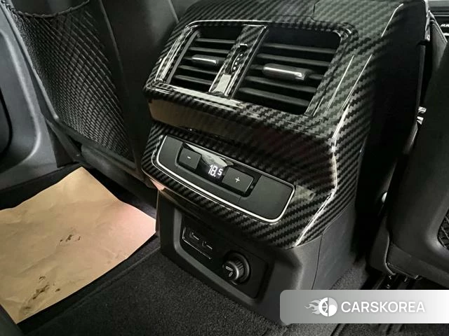 Audi Q5L id 4297709 из Китая 18