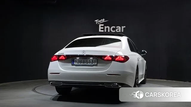 Mercedes-Benz E-Class W214 id 2904950 из Кореи 14