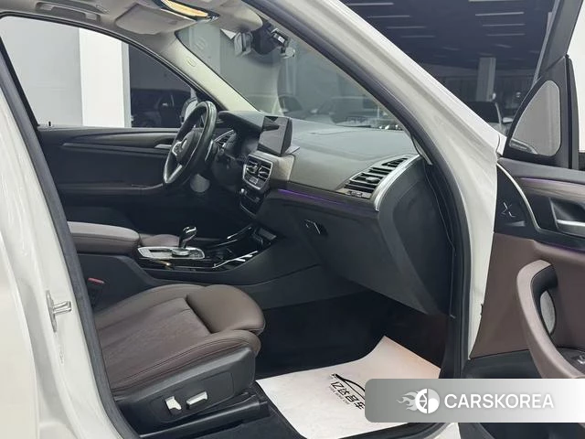BMW X3 id 4299390 из Китая 13