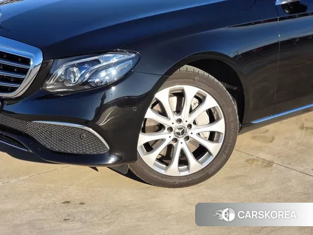 Mercedes-Benz E-Class W213 id 3422383 из Кореи 14