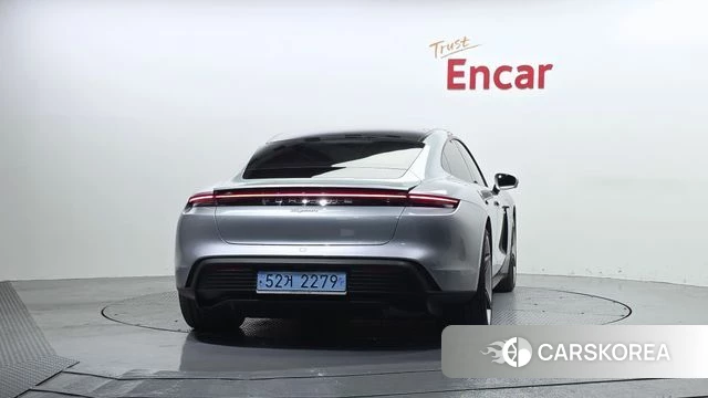 Porsche Taycan id 4293445 из Кореи 30