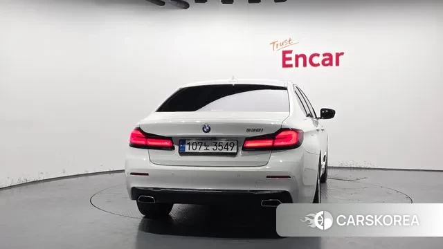 BMW 5 Series (G30) id 3472678 из Кореи 14