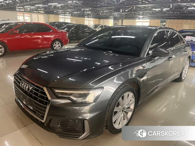 Audi A6L id 4271359 из Китая 9