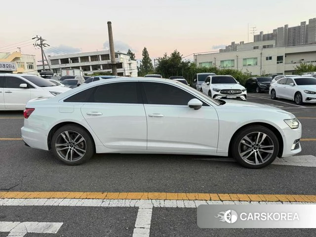 Audi A6 (C8) id 4585301 из Кореи 8