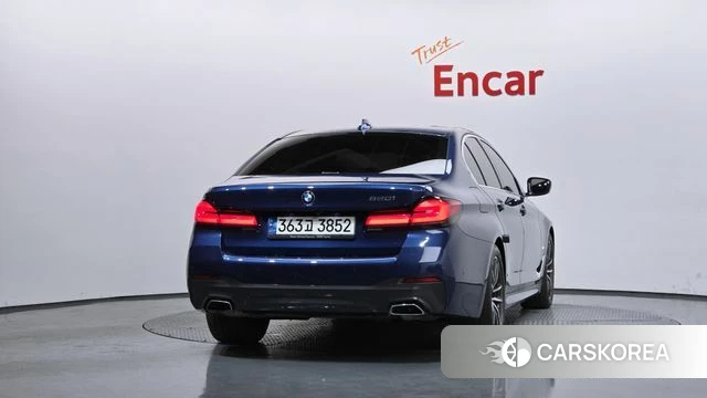BMW 5 Series (G30) id 4309923 из Кореи 31