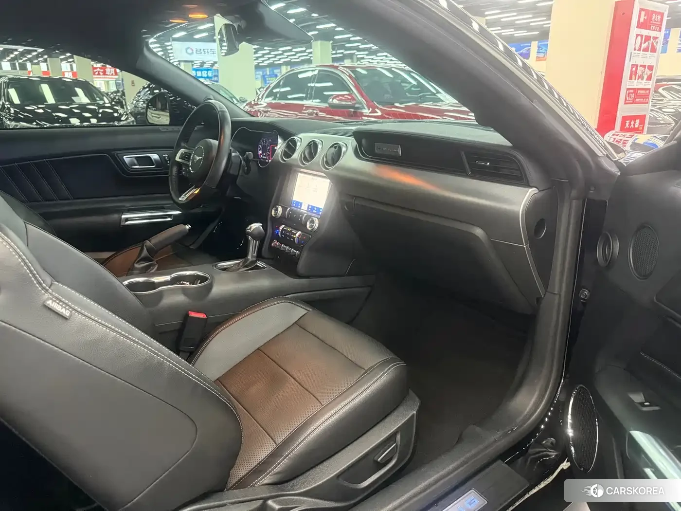 Ford Mustang id 4664402 из Китая 7