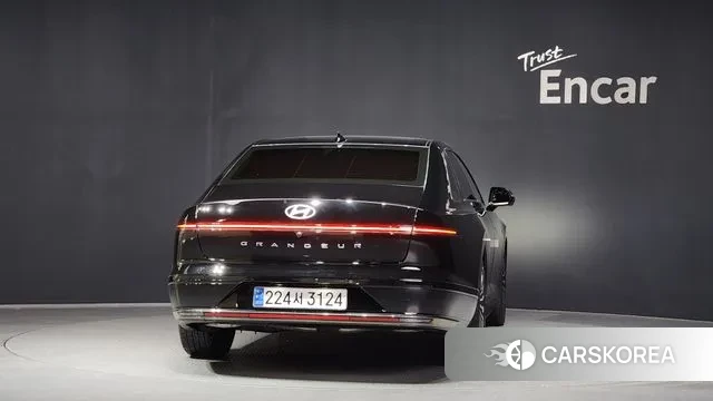 Hyundai Grandeur (GN7) id 3524096 из Кореи 14