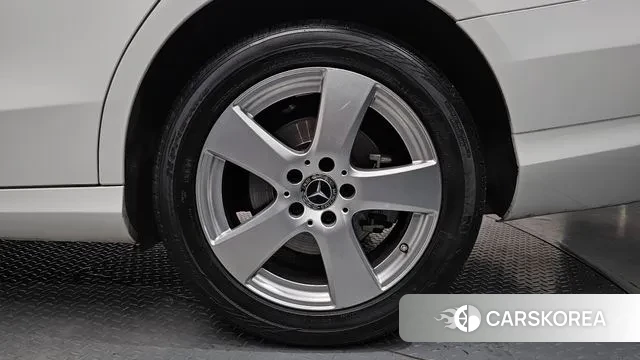 Mercedes-Benz C-Class W205 id 3336652 из Кореи 14