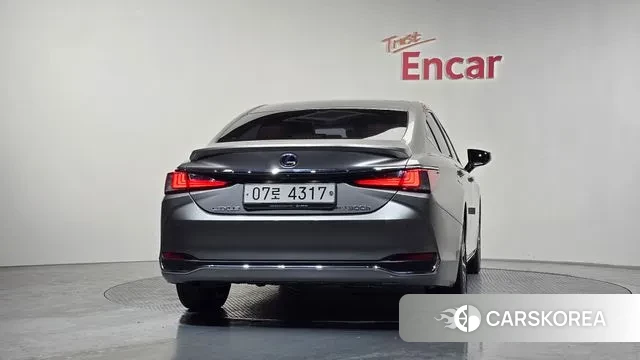 Lexus ES300h 7th generation id 3616946 из Кореи 14