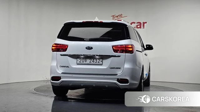 Kia The New Carnival id 4568726 из Кореи 14