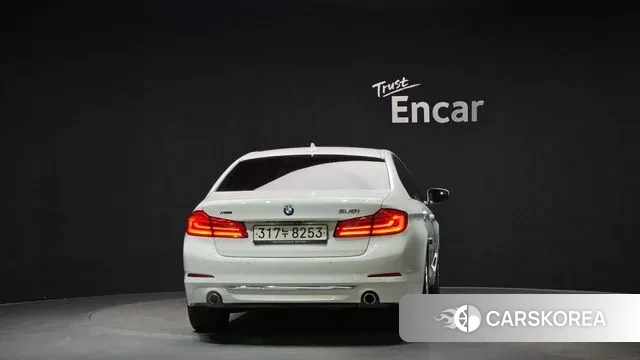 BMW 5 Series (G30) id 3717997 из Кореи 14