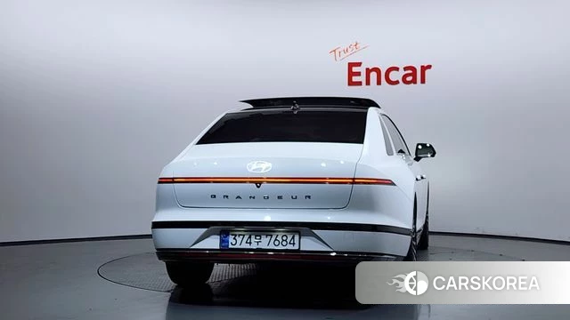 Hyundai Grandeur (GN7) id 3953513 из Кореи 14