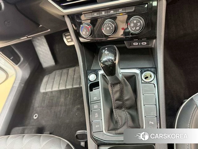 Volkswagen Sagitar id 4264638 из Китая 12