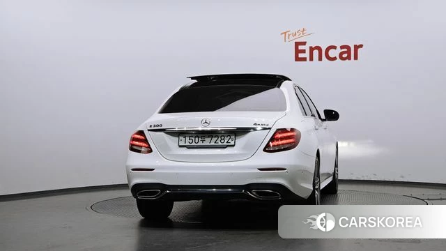 Mercedes-Benz E-Class W213 id 4446906 из Кореи 14