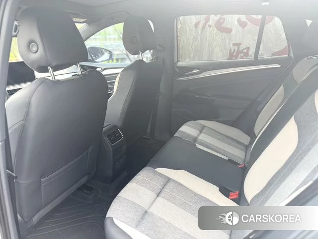 Volkswagen ID.4 CROZZ 2023 Белый из Китая, фото 4