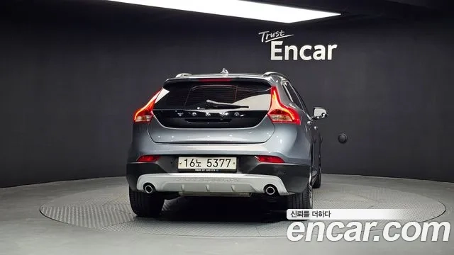 Volvo V40 Cross-Country id 2922660 из Кореи 14