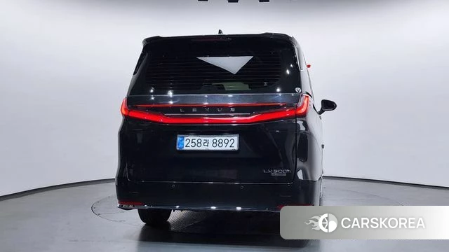 Lexus LM Second Generation id 4194175 из Кореи 34
