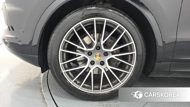 Porsche Cayenne (PO536) id 4594440 из Кореи 29