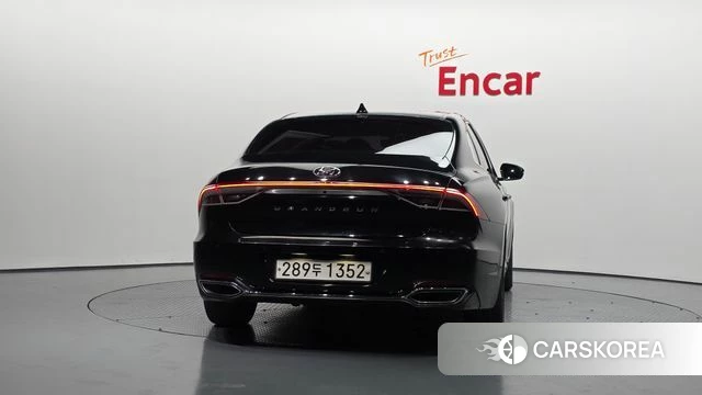 Hyundai The New Grandeur IG id 3879494 из Кореи 14