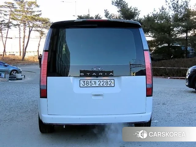 Hyundai Staria id 3600358 из Кореи 14