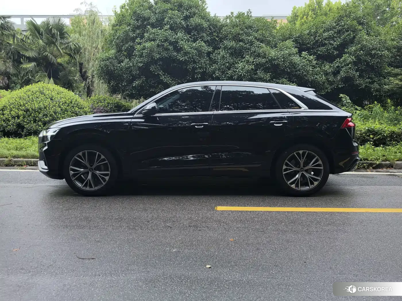 Audi Q8 id 4601864 из Китая 11